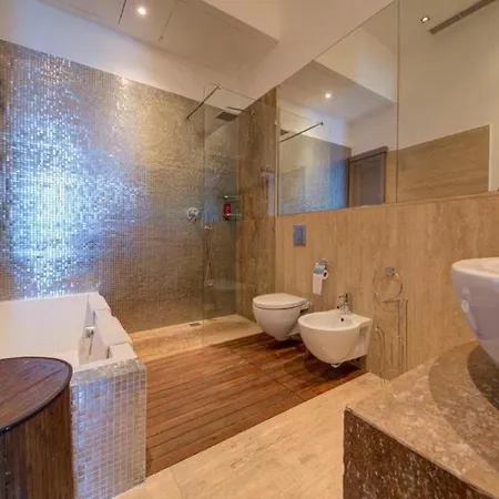 Seafront 3br With Views Of Valletta In Tigne Point * 그지라